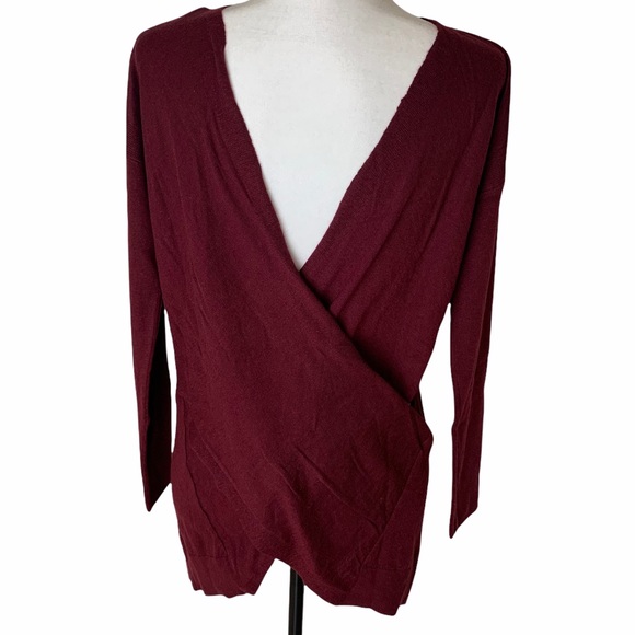 Vimmia Shavasana Reversible Burgundy Sweater Size S NWT - Picture 6 of 8